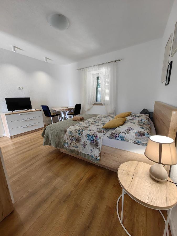 Apartmani Tripalo Imotski Exteriör bild